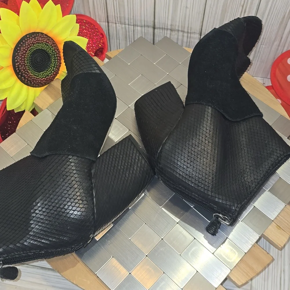 Mia Limited‎ Edition Rogue Black Textured Leather Booties